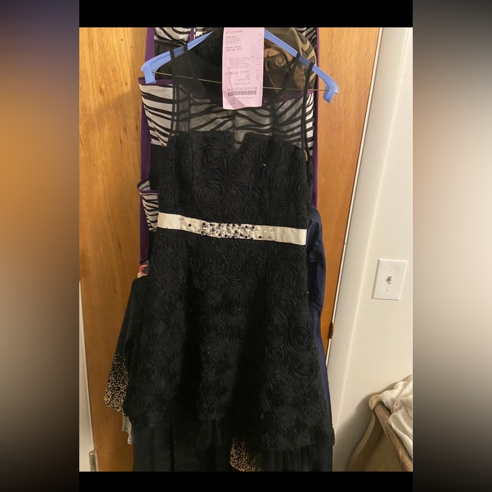 Ryu Elegant Black Beaded Formal Dress